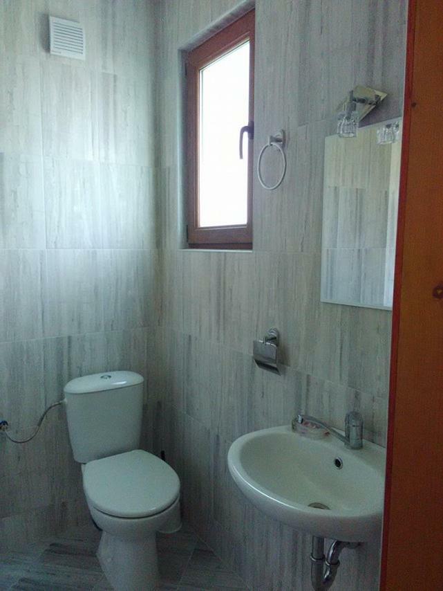 Fenix Rooms アルバナシ エクステリア 写真